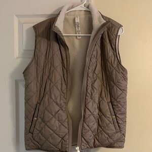 Women’s  Quilted Brown Vest